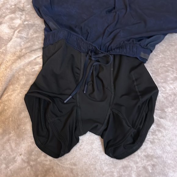 Lululemon men’s surge shorts with liner - Picture 5 of 6